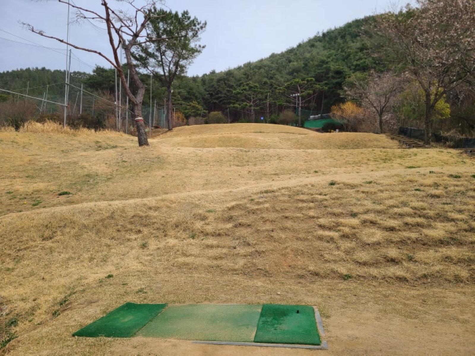 가야골프랜드 파3 사람 없는 코스 전경